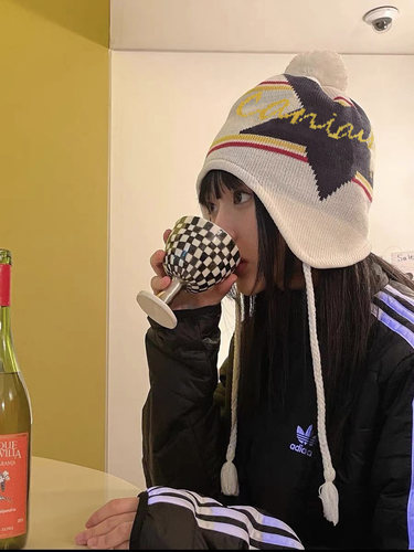 复古星星毛球护耳针织雷锋帽女