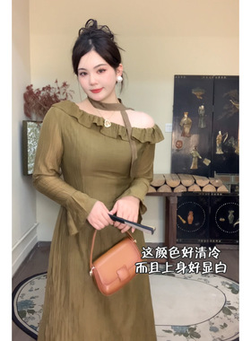 哒头.Studio【枯叶蝶】微胖高级气质微盘mm显瘦大码显瘦连衣裙
