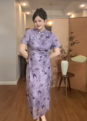 哒头.Studio【破茧成蝶】微胖大码2023新款新中式设计显瘦连衣裙