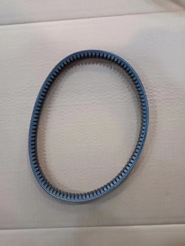 济南轻骑铃木原厂发动机皮带盖茨品牌铃木踏板摩托车UY，uuUE车型