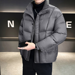 云朵泡芙轻薄男士羽绒服冬季2025新款90白鸭绒高端加厚面包服外套
