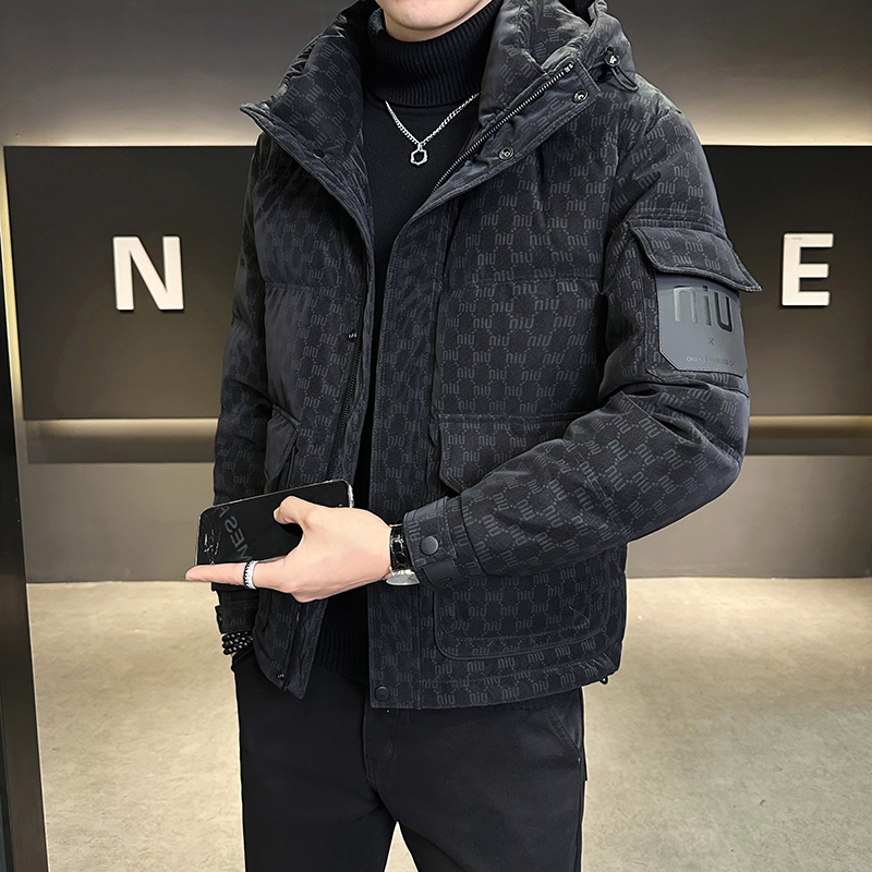 皮羽绒服男冬季2025新款轻薄短款潮牌满印连帽加厚防寒服男装外套