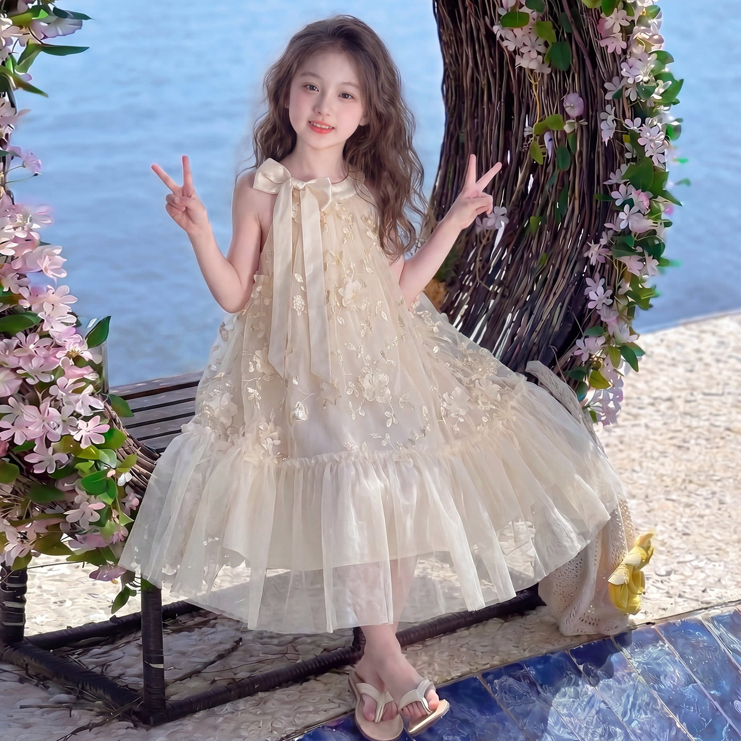女童公主裙夏季2026新款洋气儿童时髦韩版挂脖连衣裙女孩夏款裙子