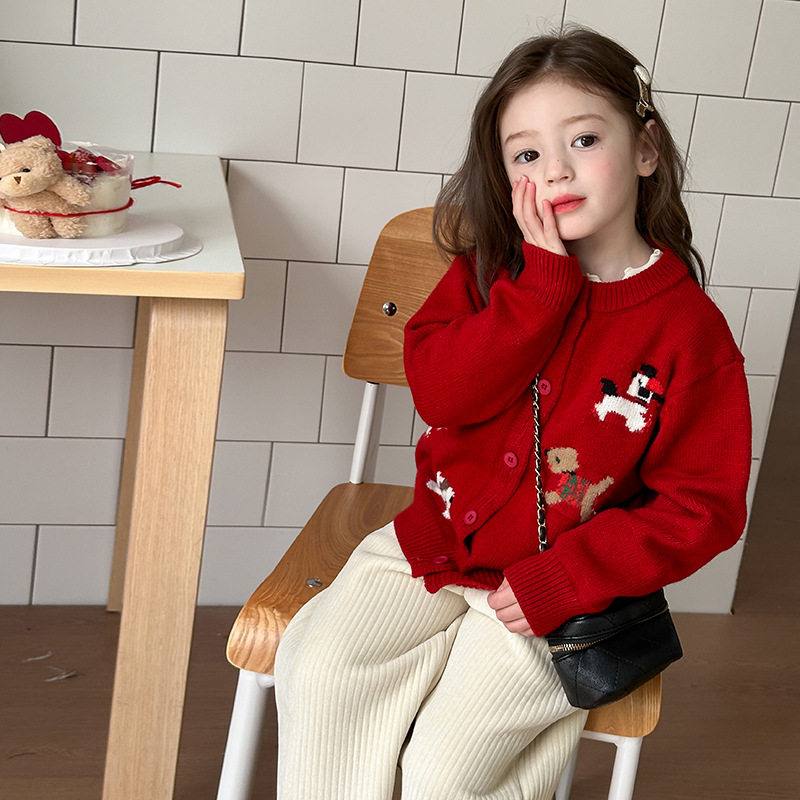 大童洋气儿童保暖软糯绵羊绒开衫外套女童节日氛围感卡通小狗毛衣