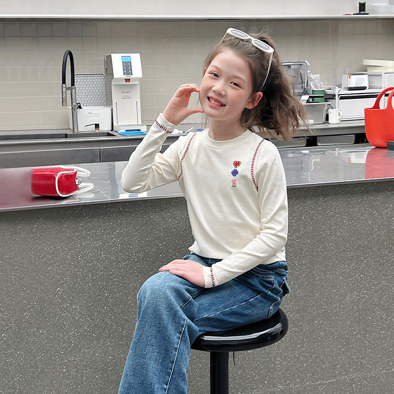 女童修身长袖白t恤大童洋气内搭打底衫儿童上衣2026春秋装新款