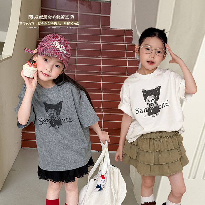 小女孩2026夏季新款儿童美式时髦宽松休闲半袖卡通小猫T恤短袖