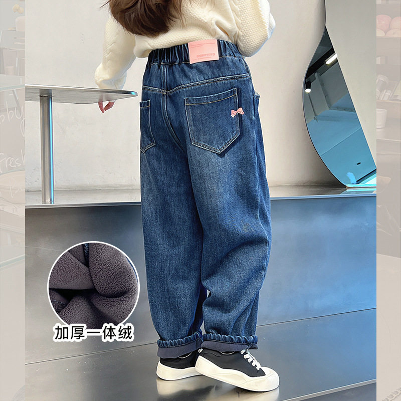 一体绒加厚女童洋气直筒牛仔长裤大儿童宽松休闲裤子2025冬装新款