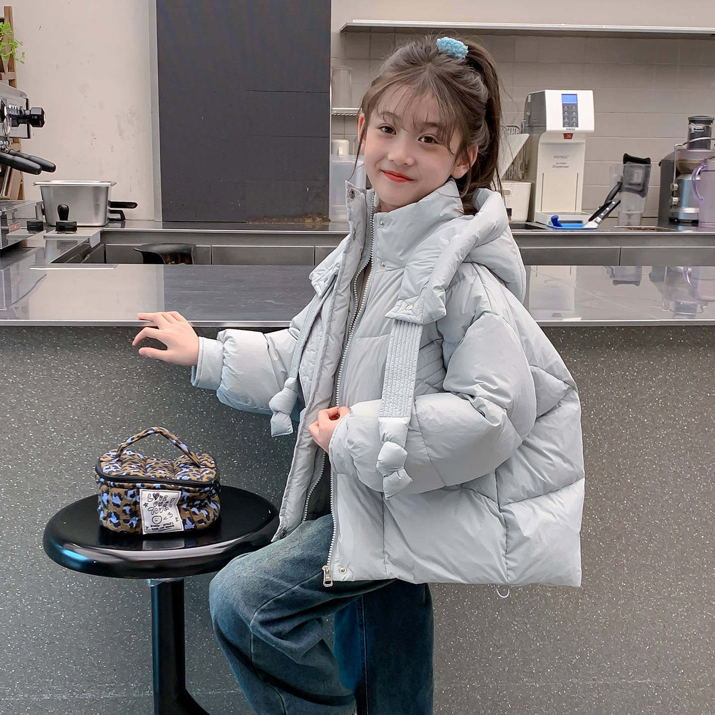 女童冬季羽绒服加厚2025新款儿童90白鸭绒外套冬装小女孩上衣洋气