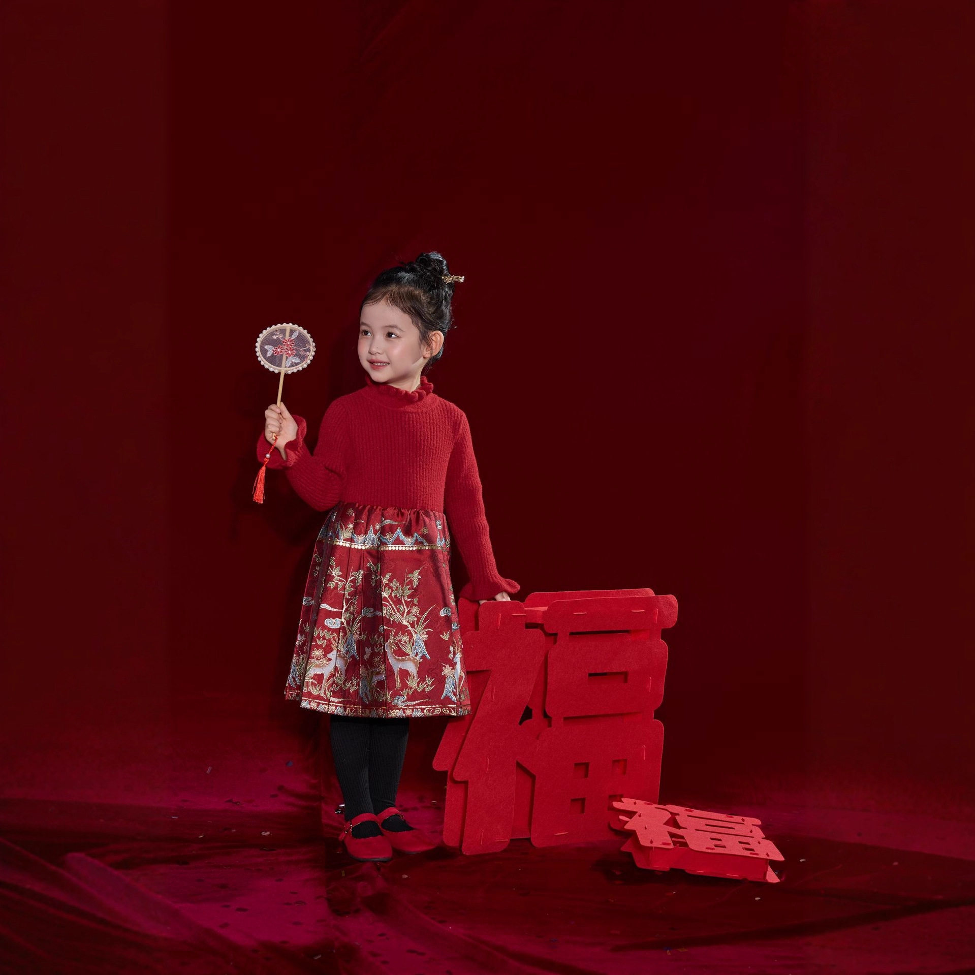 大童洋气童装女童内搭毛衣马面裙汉服儿童冬季新中式国风连衣裙