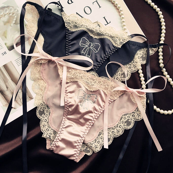 奢华高档时尚系带丝滑柔软烫钻内裤女低腰三角短裤蕾丝边光面速干,女士内衣/男士内衣/家居服,女三角裤,淘宝优惠券,粉丝福利购,淘宝优惠卷