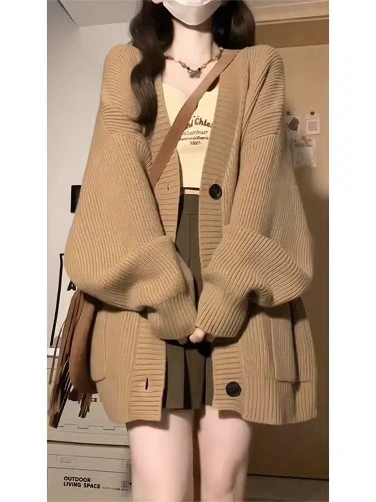 卡其色软糯针织V领开衫毛衣外套女秋冬新款学院风慵懒宽松上衣
