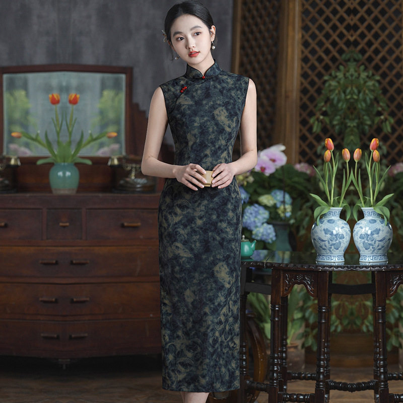 崔万志女装百武西繁莳固执官方旗舰店专柜同款2026新款梦至超旗袍