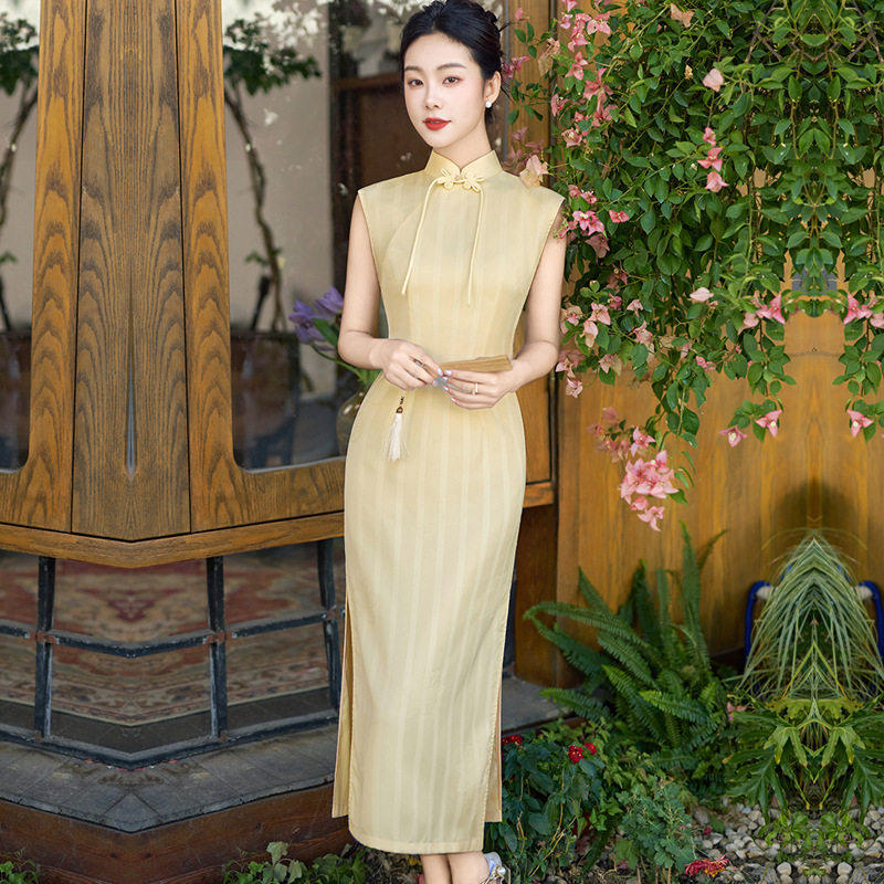娘子写女装陶玉梅京派苏伊人名兰世家官方画报夫人戚薇旗舰店旗袍图片