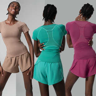修身瑜伽上衣高弹跑步运动健身套装女普拉提训练服短袖短裤速干衣