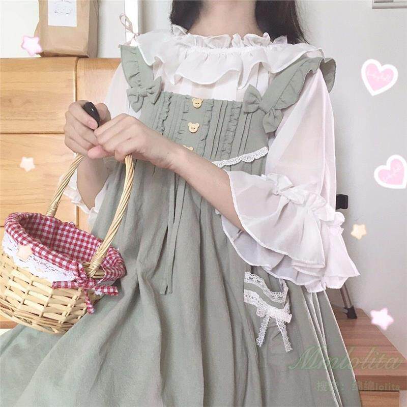 春夏洛丽塔内搭lolita雪纺衫一字领宽松轻薄喇叭袖衬衫女学生可爱
