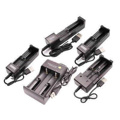 USB多功能锂电池电池盒充电器