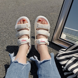 2019新款ins潮夏季百搭仙女风凉鞋