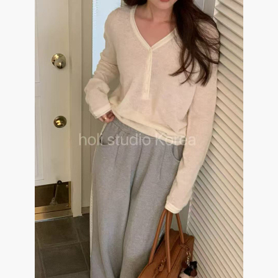 现 韩国东大门代购2025秋季riveroom-a显瘦毛衣上衣V领打底针织衫