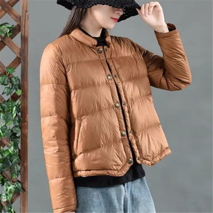 2025秋冬新款白鸭绒文艺轻薄羽绒服女短款简约立领小个子轻便外套