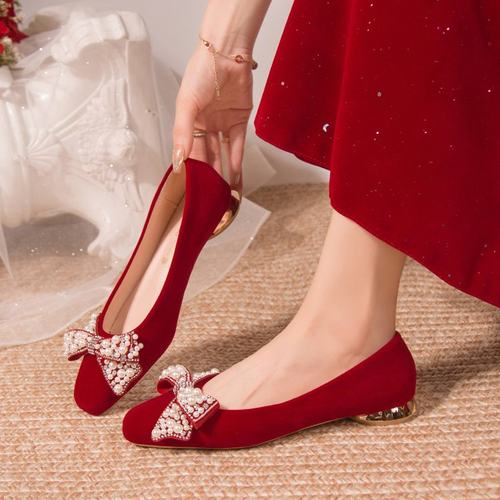 新中式婚鞋冬季加绒平底舒适孕妇