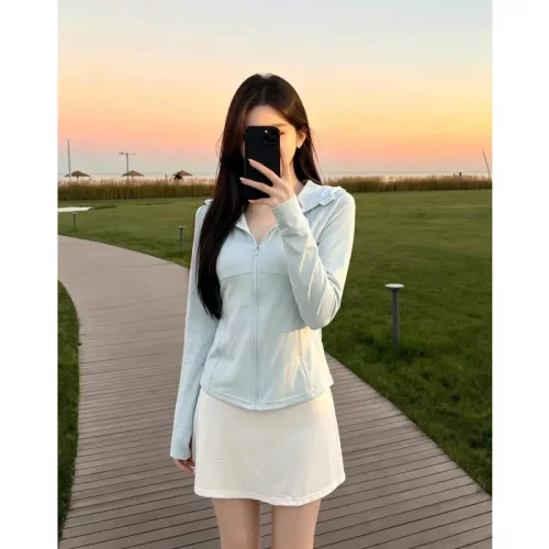 蓝色开衫连帽短上衣外套女款新款夏季冰丝薄款轻薄修身防晒衣
