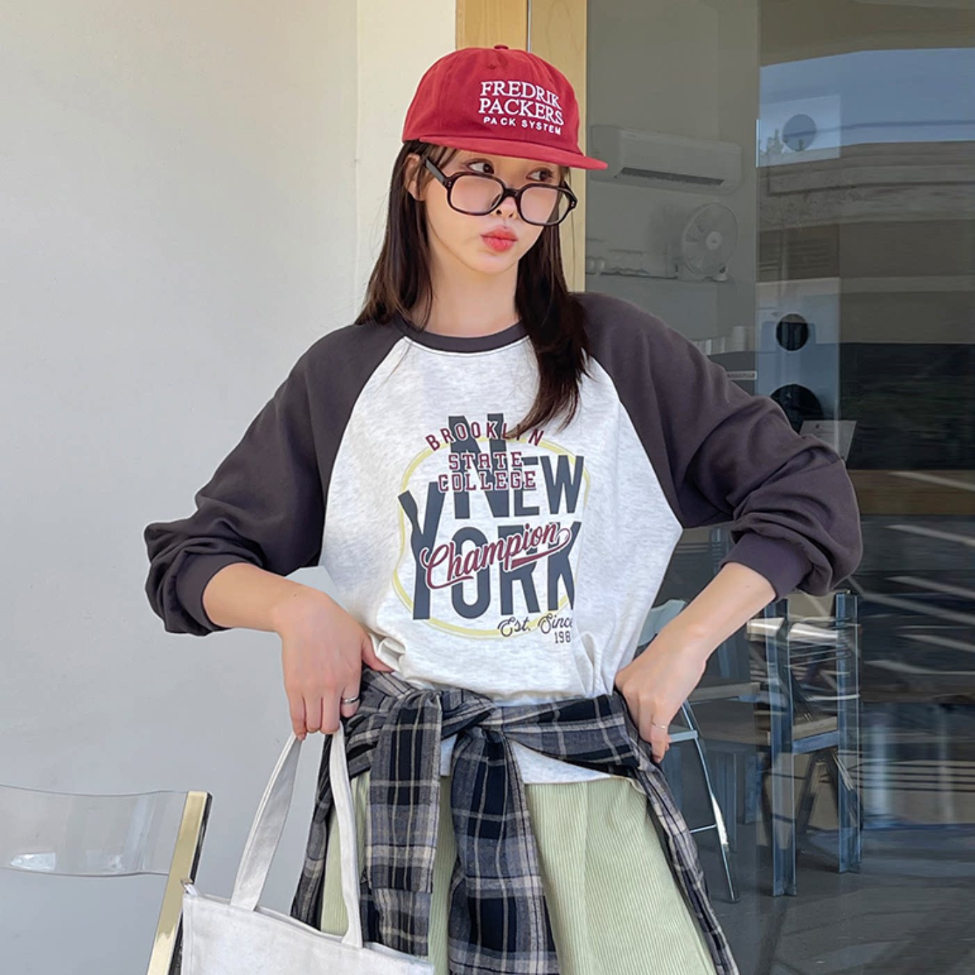 韩国代购大码女装胖mm秋装新品时尚字母图案拼色长袖休闲T恤1005