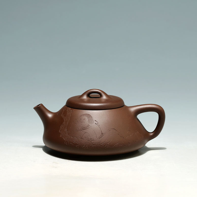 明理茶艺 宜兴紫砂 名家高工王翔 刻人物 紫泥纯手工280cc石瓢壶