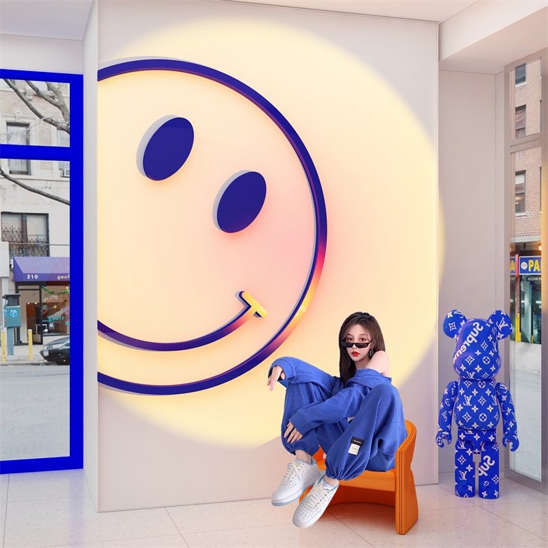 2025网红打卡景拍照区墙面装饰克莱因蓝笑脸亚克力贴纸文化摆件