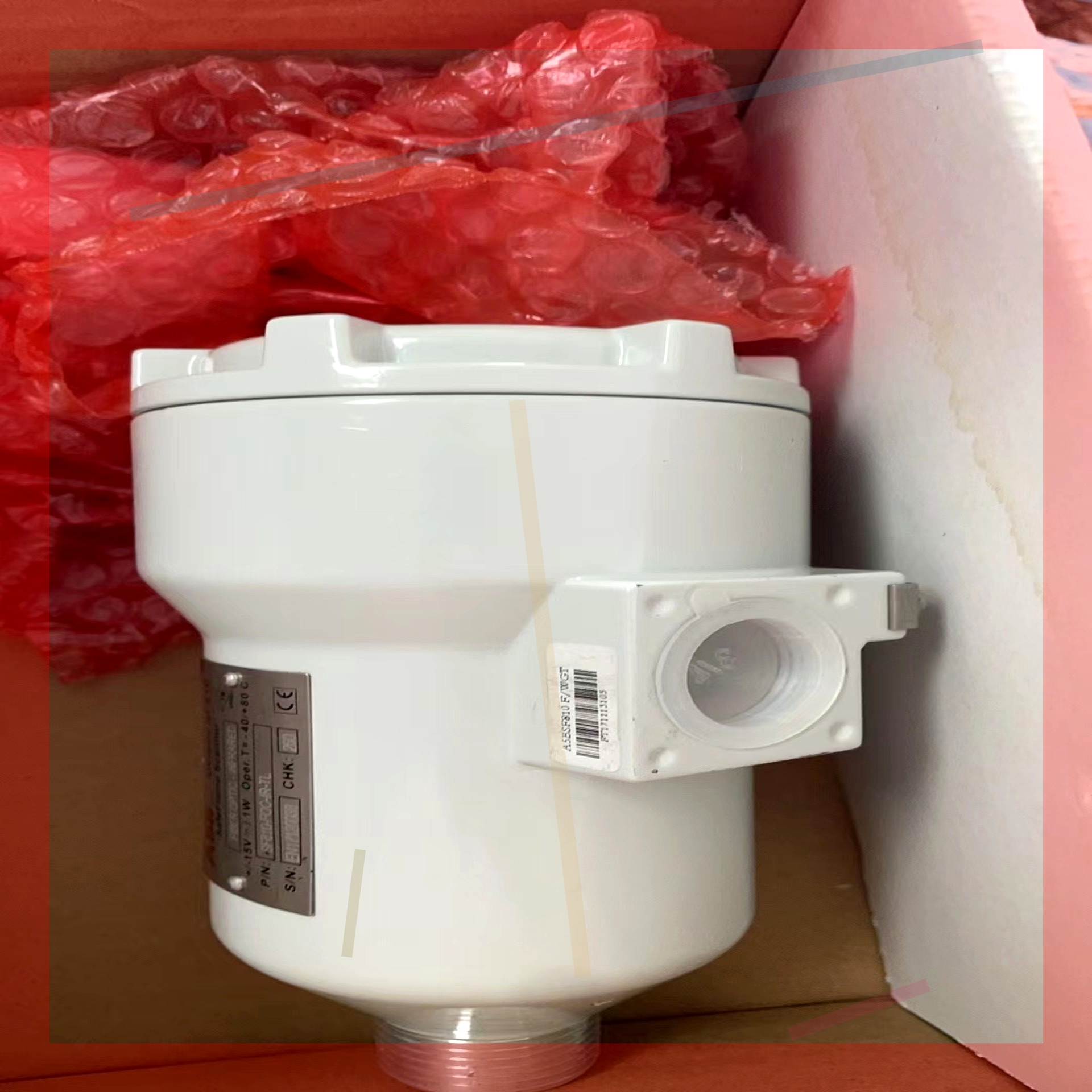 询价!全新ABB SF810-FOC-IR-TL-C-W火检探头,