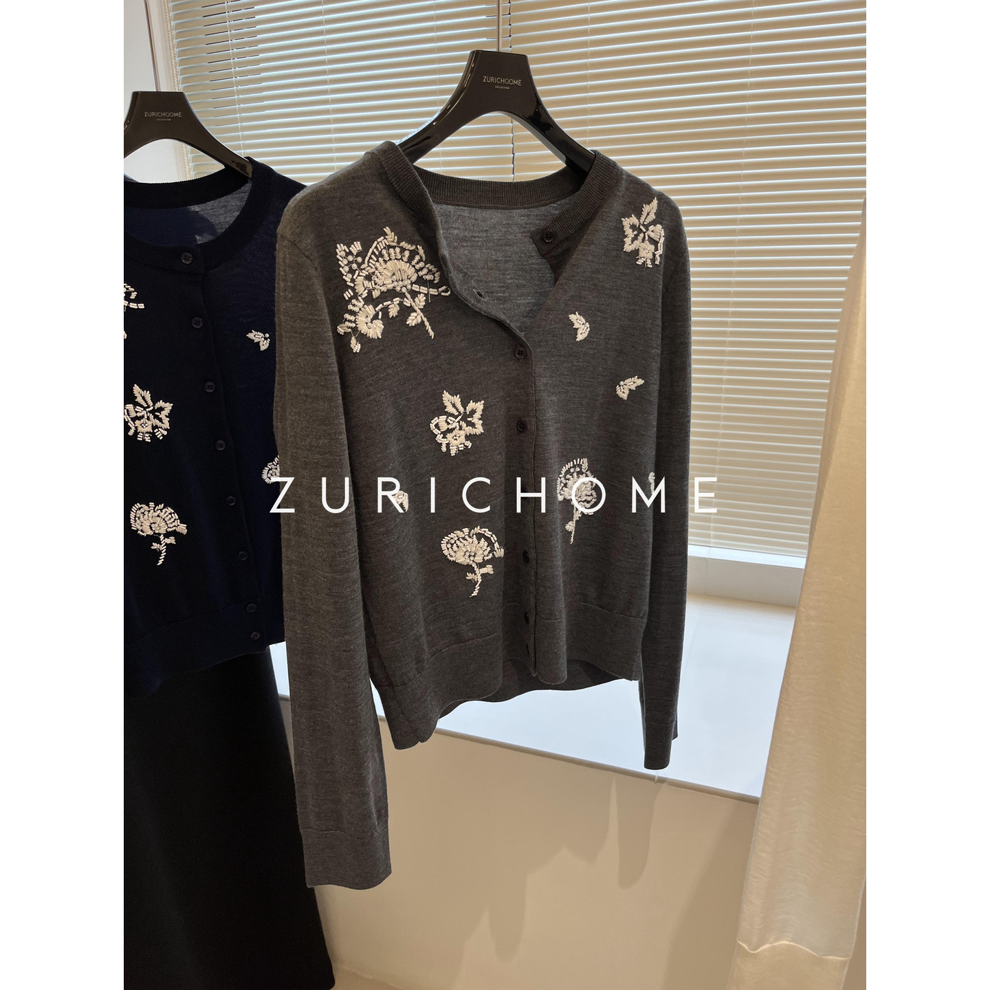 ZURICH HOME法风浪慢 钉珠花朵修身显瘦钉珠薄款针织圆领开衫外套