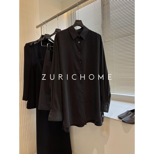 及简雾面质感宽松黑色小尖领衬衫