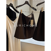 HOME 及简大气百搭优雅 小A版 ZURICH 型显瘦丝羊毛短款 半身裙
