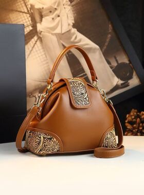 爆款皮雕小包2025新款复古大气饺子真皮女包精致单肩斜挎手提包女