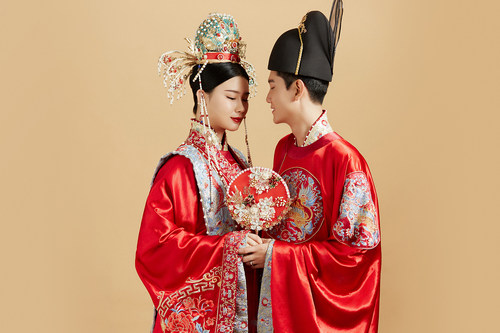 婚纱照晨袍婚礼跟拍照写真照精修证件照结婚登记照专业修图婚礼