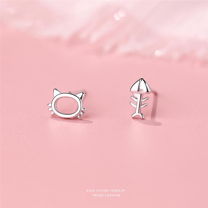 s925纯银猫咪鱼骨头耳钉女可爱不对称耳环简约小清新通体纯银耳饰