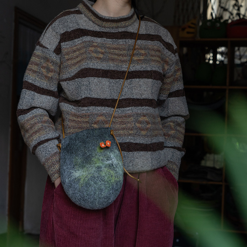 轲人羊毛毡苔藓立体小花单肩斜跨手提小包手机包女包礼物复古文艺,箱包皮具/热销女包/男包,通用款女包,淘宝优惠券,粉丝福利购,淘宝优惠卷