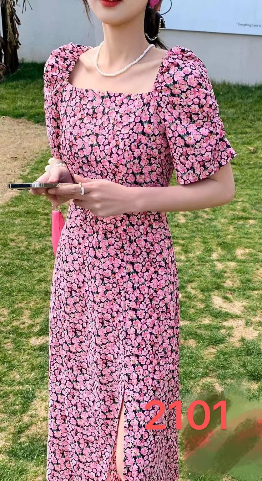 法式复古雪纺碎花连衣裙女中长款夏季2025高级感修身显瘦方领裙子