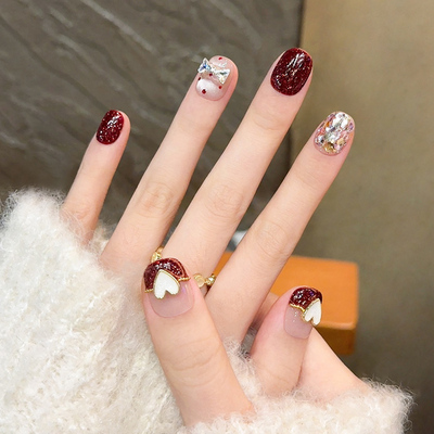 爱心蝴蝶结秋冬短款美甲穿戴式