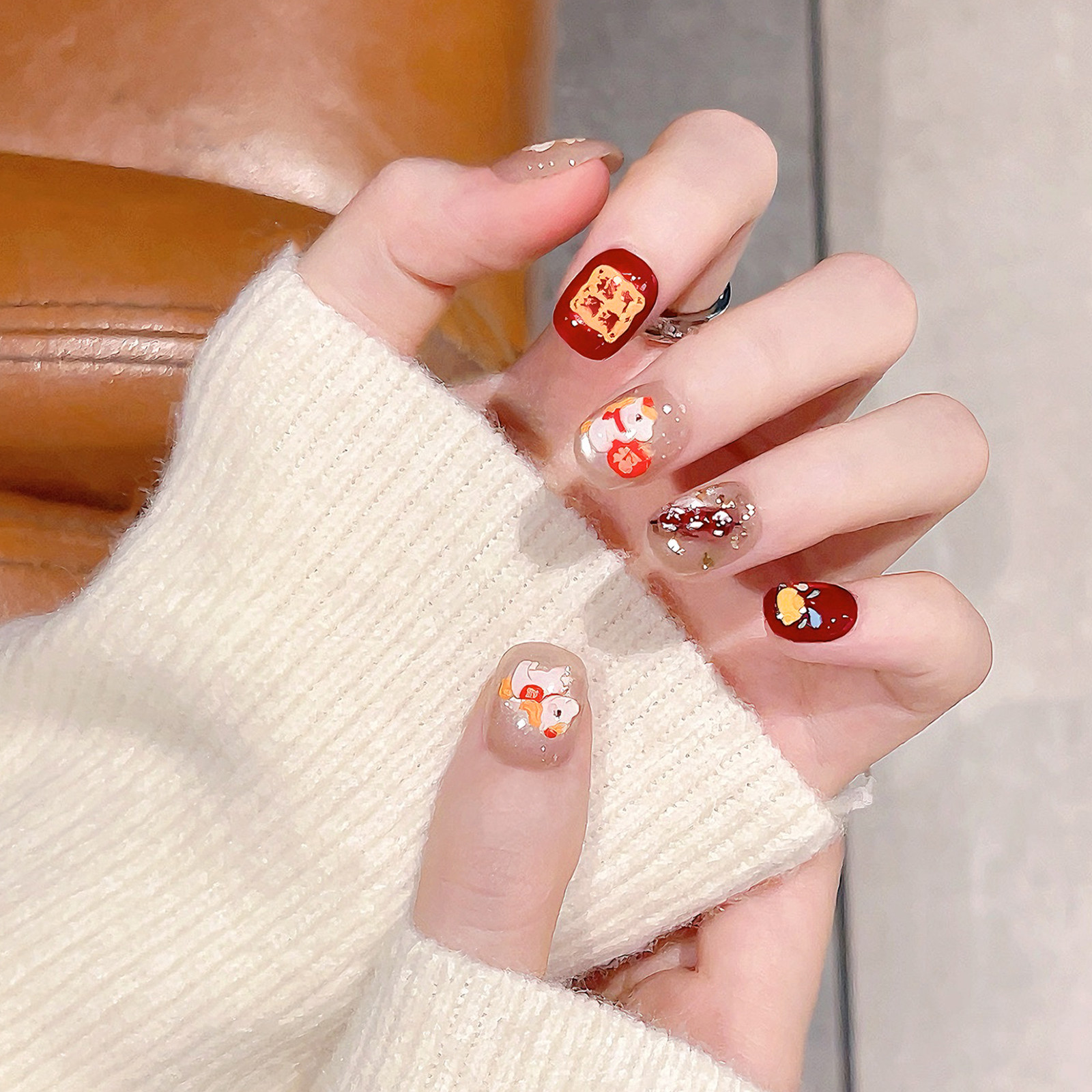 云皙2026马年福气满满手工猫眼穿戴甲新年红色美甲短款假指甲贴片,彩妆/香水/美妆工具,穿戴甲/甲片,淘宝优惠券,粉丝福利购,淘宝优惠卷
