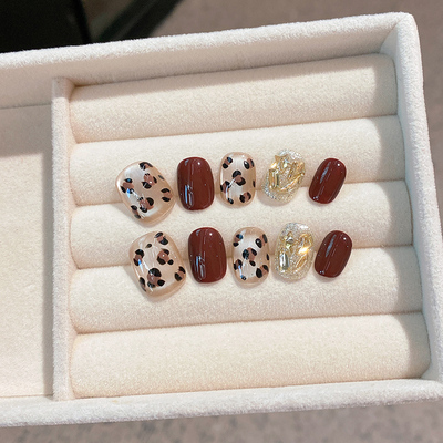 云皙豹纹满钻高级美甲穿戴可拆卸