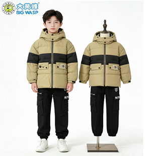 大黄蜂撞色可拆卸帽羽绒服+薄绒休闲裤子男童套装