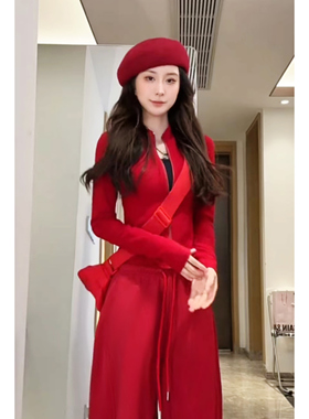 红色修身上衣女秋冬新品奥绒保暖长袖T恤辣妹小设计显瘦内搭打底