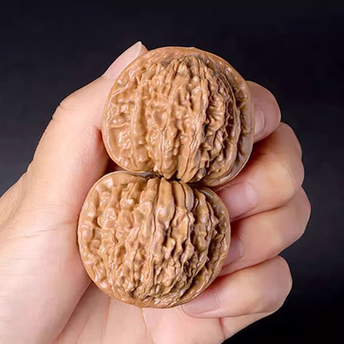 精品核桃文玩四座楼狮子头全品盘玩官帽麒麟纹男士手玩解压手把件