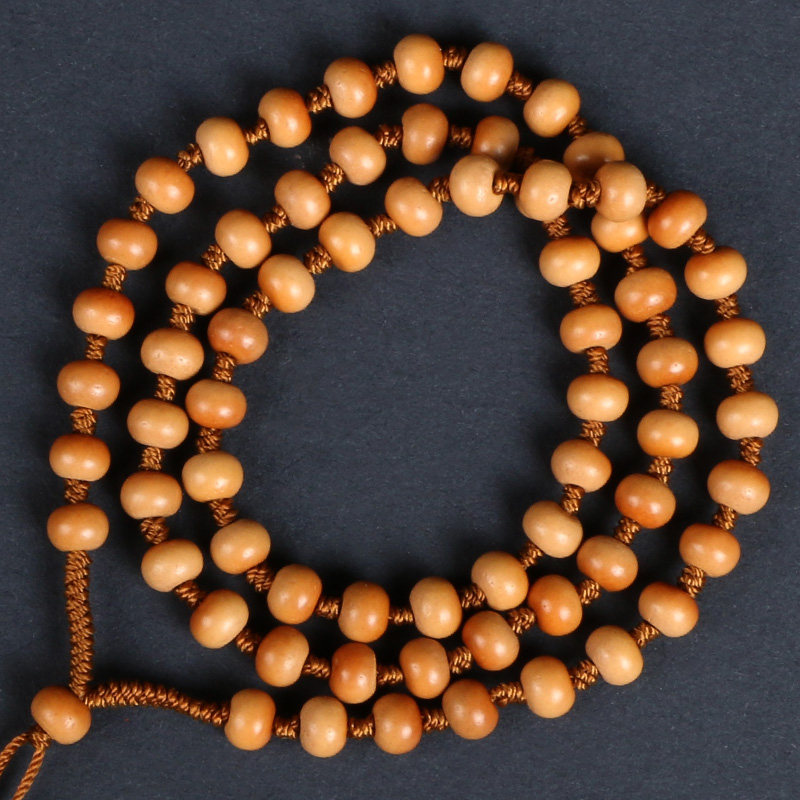 OLIVE CORE RICE BEAD PENDANT LANYARD HAND-WOVEN JADE JADE PENDANT BEESWAX PENDANT MENS AND WOMENS SWEATER CHAIN NECKLACE ROPE