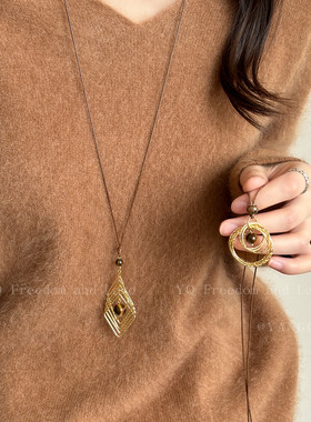 金雀羽～美拉德金色虎眼石长款项链女款秋冬轻奢高级感毛衣链配饰