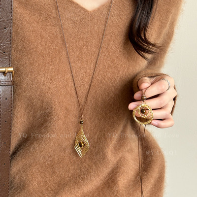 金雀羽～美拉德金色虎眼石长款项链女款秋冬轻奢高级感毛衣链配饰