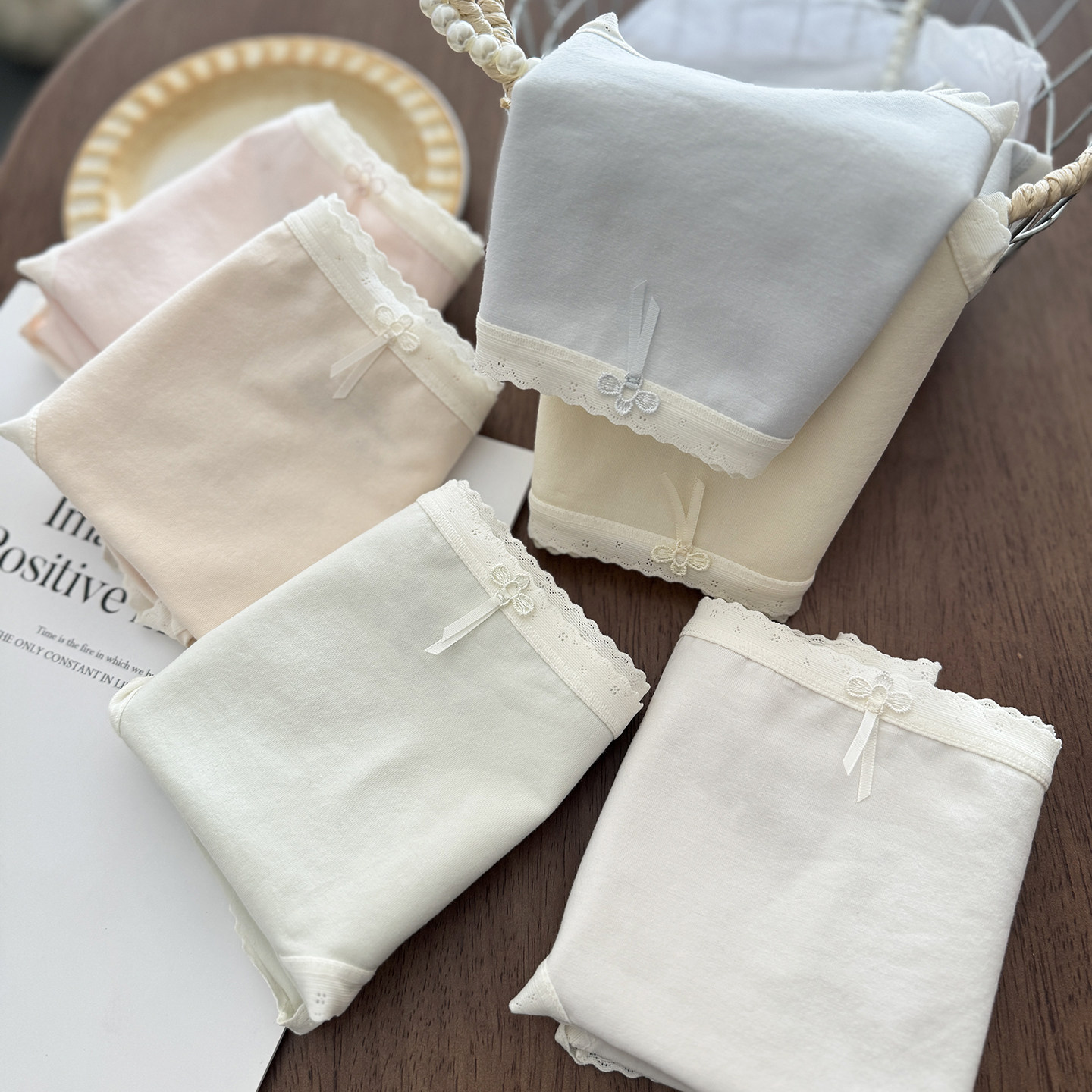 彩田26年春款纯棉女士中腰内裤少女甜美蕾丝边柔软透气抗菌三角裤,女士内衣/男士内衣/家居服,女三角裤,淘宝优惠券,粉丝福利购,淘宝优惠卷