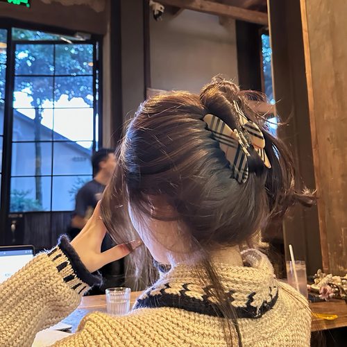 早春bbr格纹抓夹◆新款高级感发夹头饰醋酸大号轻奢鲨鱼夹发饰