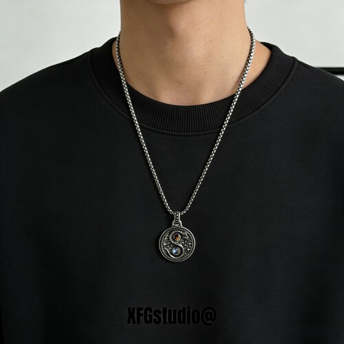 复古圆牌八卦盘蛇吊坠项链男士潮