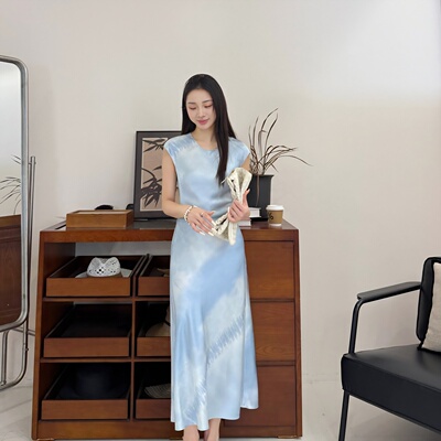 海岛日记丨100桑蚕丝丨45°斜裁丨28姆米重缎重磅连衣裙-MY6072